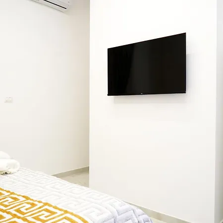 Lifestyle Naples